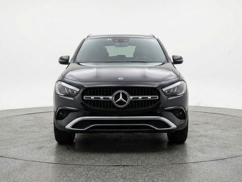 Used 2025 Mercedes-Benz GLA 250 image 2