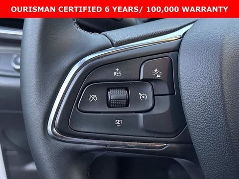 Certified 2025 Buick Envista Sport Touring image 28