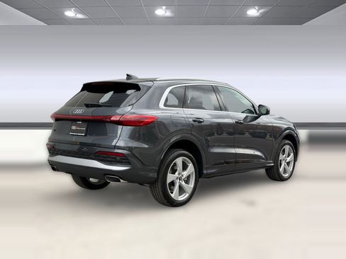 New 2025 Audi Q5 Premium Plus image 8