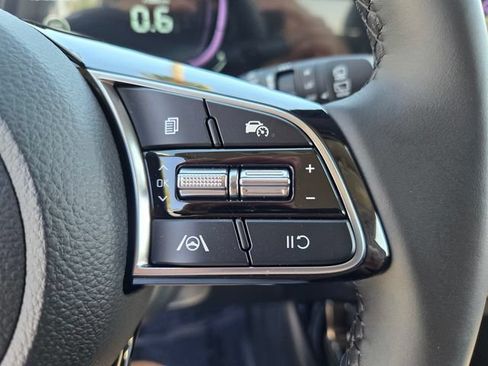 New 2026 Kia Seltos S FWD image 16