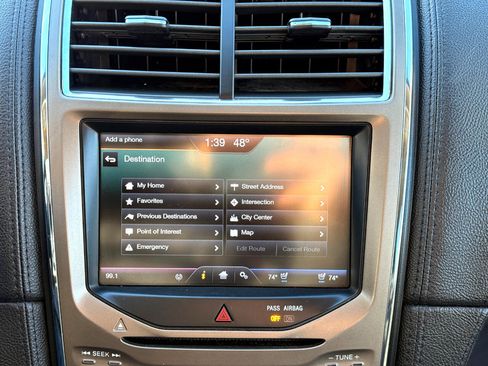 Used 2014 Lincoln MKX AWD w/ Equipment Group 102A image 60