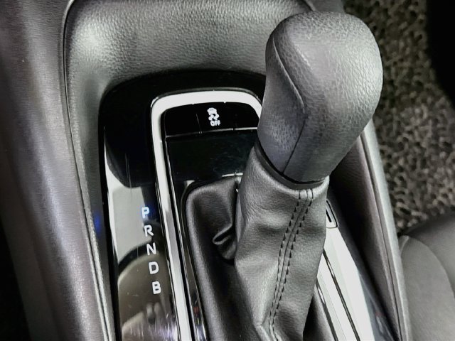 Used 2025 Toyota Corolla LE FWD image 20