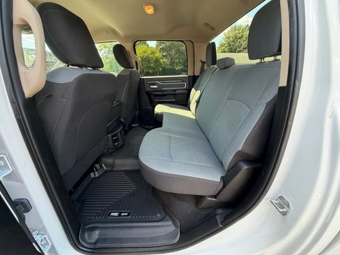Used 2019 RAM 3500 Big Horn AWD/4WD image 17