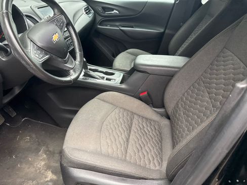Used 2018 Chevrolet Equinox LT image 9