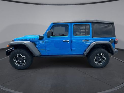 Used 2022 Jeep Wrangler Unlimited Rubicon 4xe w/ Cold Weather Group AWD/4WD image 5