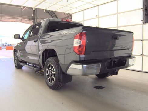 Used 2016 Toyota Tundra SR5 w/ TRD Off Road Package AWD/4WD image 8