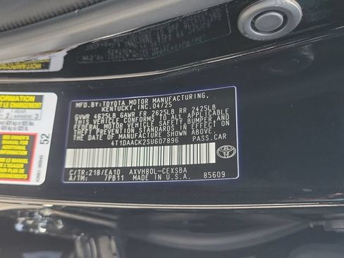 Used 2025 Toyota Camry SE FWD image 28