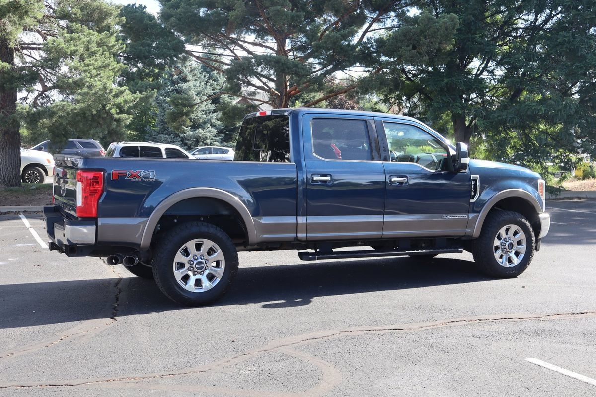 Used 2018 Ford F250 Lariat w/ Chrome Package AWD/4WD image 4