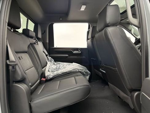 New 2026 GMC Sierra 2500 Denali w/ Denali Reserve Package image 33