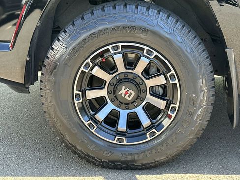 Used 2011 Toyota 4Runner SR5 AWD/4WD image 22