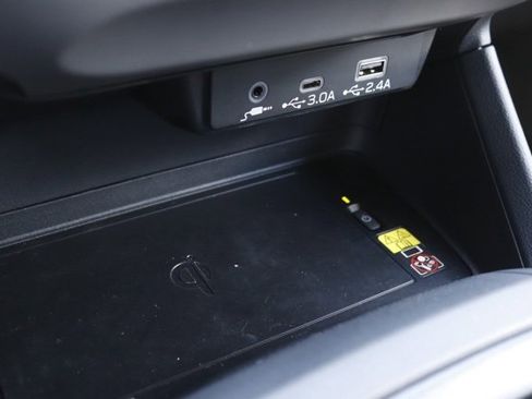 Certified 2025 Subaru Crosstrek 2.5i Limited w/ Crosstrek Mirror Package image 29