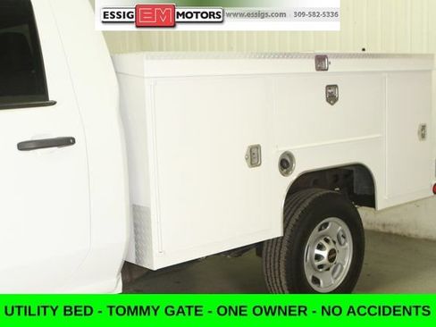 Used 2020 GMC Sierra 2500 2WD Regular Cab w/ Convenience Package image 8