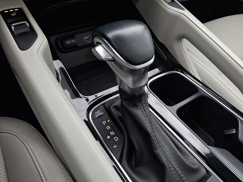 Used 2022 Kia Telluride S image 16