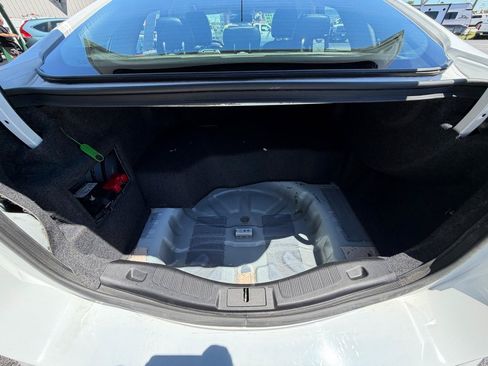 Used 2018 Ford Fusion SE w/ Equipment Group 602A FWD image 11