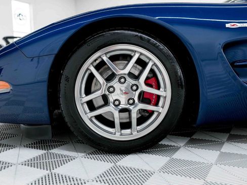 Used 2004 Chevrolet Corvette Z06 w/ Z06 Preferred Equipment Group image 39