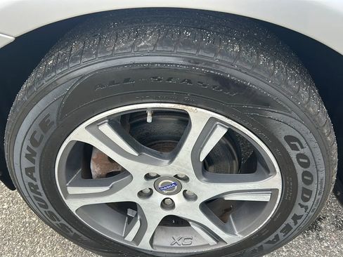 Used 2015 Volvo XC60 T6 Premier Plus AWD/4WD image 28