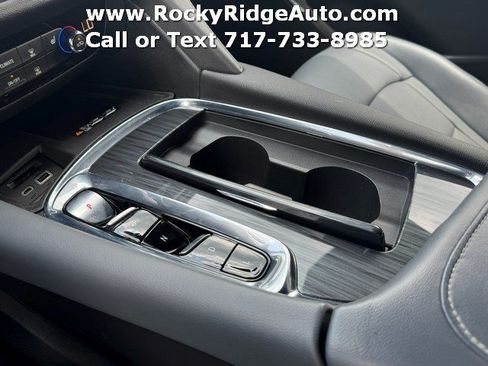 Used 2023 Buick Enclave Essence w/ Experience Buick Package AWD/4WD image 25