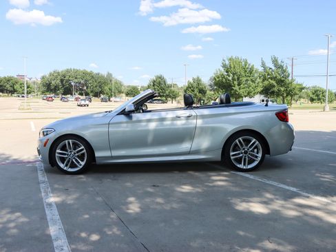 Used 2016 BMW 228i xDrive Convertible w/ M Sport Package AWD/4WD image 4