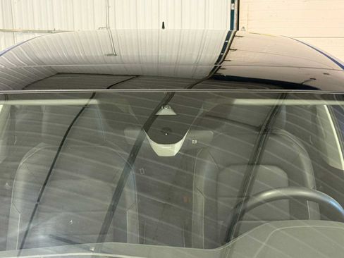 Certified 2024 Volkswagen Jetta SE w/ Panoramic Sunroof Package FWD image 15