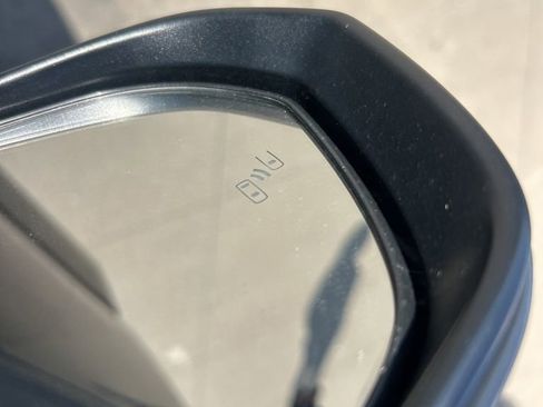 Certified 2025 Toyota Tacoma SR5 image 11