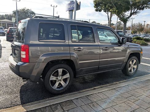 Used 2016 Jeep Patriot High Altitude image 12