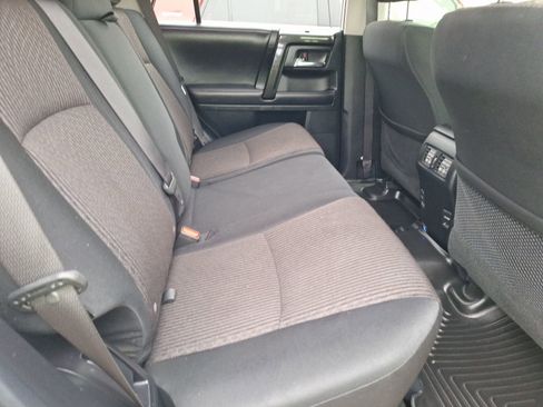 Used 2019 Toyota 4Runner TRD Off-Road AWD/4WD image 30
