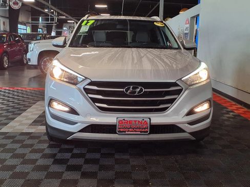 Used 2017 Hyundai Tucson Sport w/ Cargo Package AWD/4WD image 3
