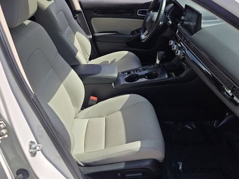 Used 2024 Honda Civic Touring image 17