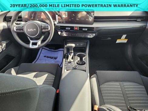 New 2026 Kia K5 LXS image 7