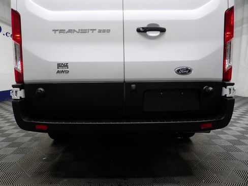 Used 2024 Ford Transit 250 Low Roof AWD image 35