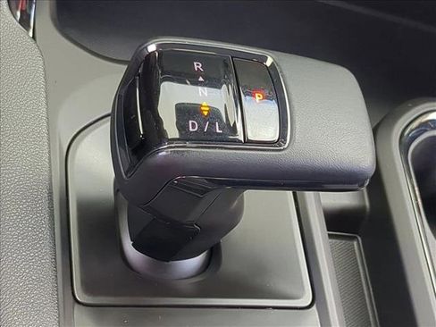 Used 2023 GMC Sierra 1500 AT4 w/ Technology Package image 11