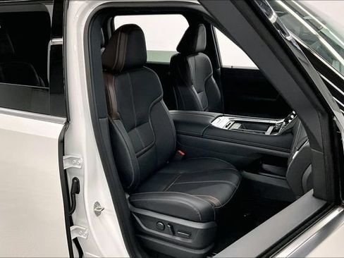 New 2026 Nissan Armada SL w/ Captain's Chari Seat Package AWD/4WD image 40