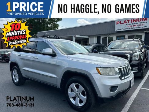 Used 2012 Jeep Grand Cherokee Laredo AWD/4WD image 1