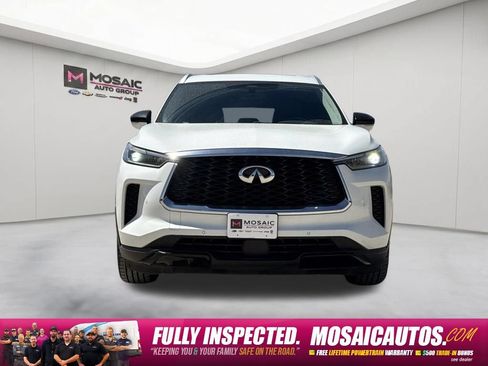 Used 2023 INFINITI QX60 Luxe AWD/4WD image 2