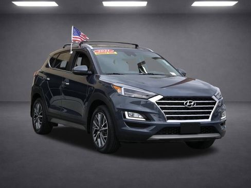 Used 2021 Hyundai Tucson Limited FWD image 2