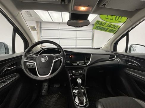 Used 2022 Buick Encore Preferred image 4