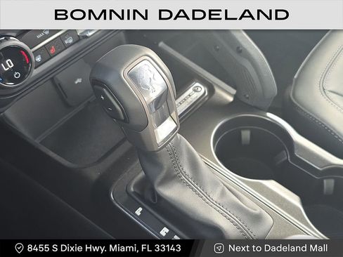Used 2025 Ford Bronco Badlands image 22