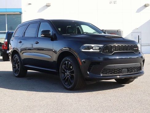 Used 2025 Dodge Durango GT image 3