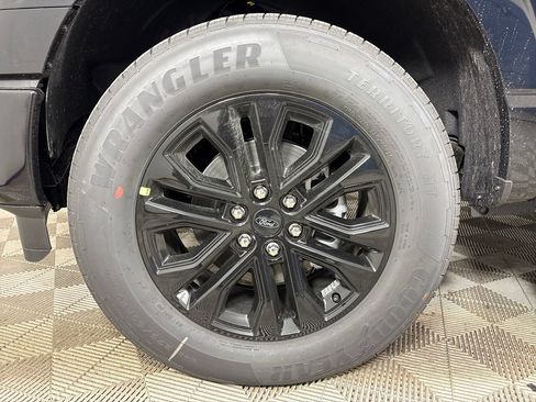 New 2026 Ford F150 Lariat w/ Equipment Group 502A High AWD/4WD image 12