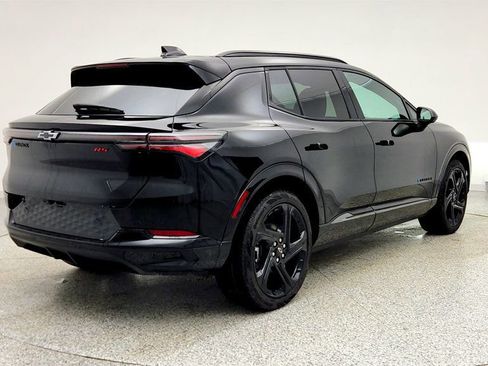 Used 2025 Chevrolet Equinox EV RS image 5