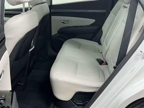 Certified 2024 Hyundai Tucson Limited AWD/4WD image 18