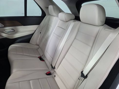 Certified 2021 Mercedes-Benz GLE 450 4MATIC image 16