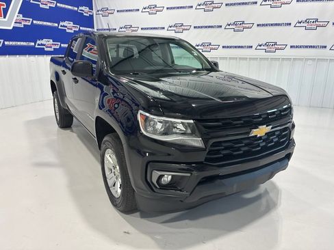 Used 2022 Chevrolet Colorado LT w/ LT Convenience Package RWD image 11
