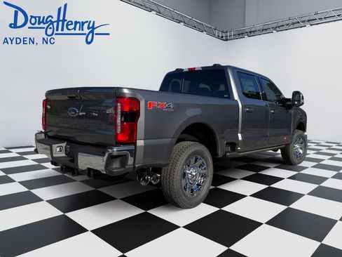 New 2026 Ford F250 Lariat w/ Lariat Ultimate Package image 5