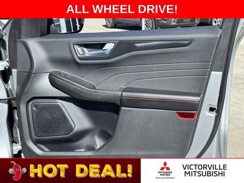 Used 2023 Ford Escape ST-Line AWD/4WD image 30