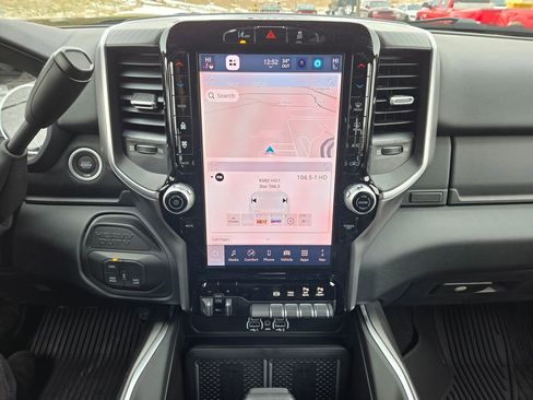 New 2026 RAM 2500 Big Horn AWD/4WD image 20