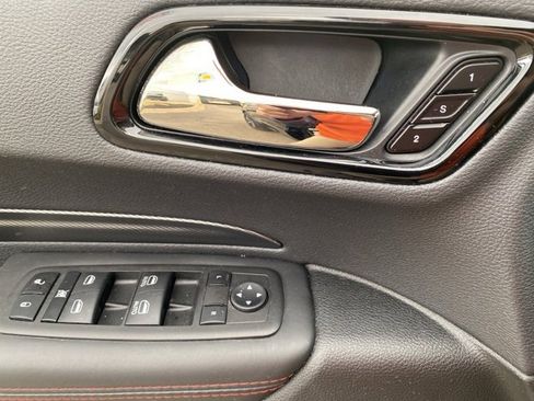 Used 2023 Dodge Durango GT image 31