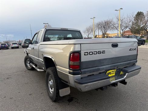 Used 1998 Dodge Ram 2500 Truck 4x4 Quad Cab image 6