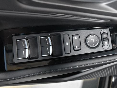 Used 2024 Honda Accord Touring image 6