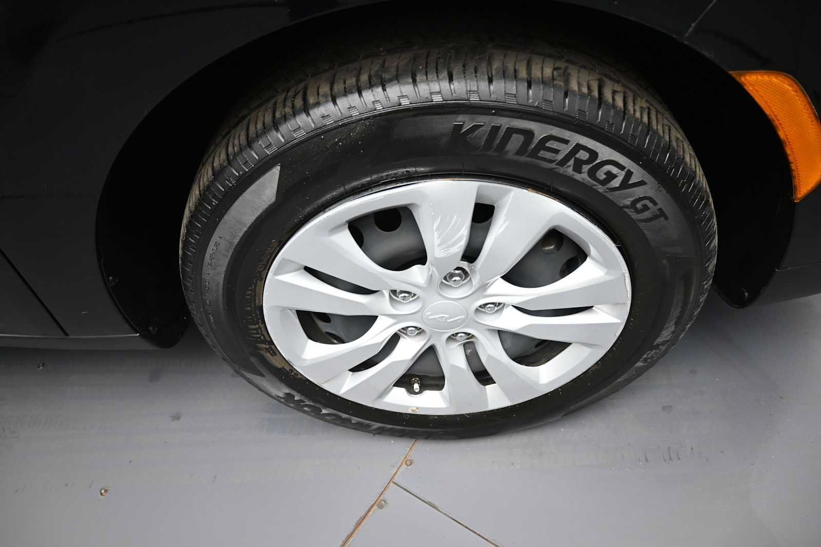 Used 2022 Kia Soul LX FWD image 12